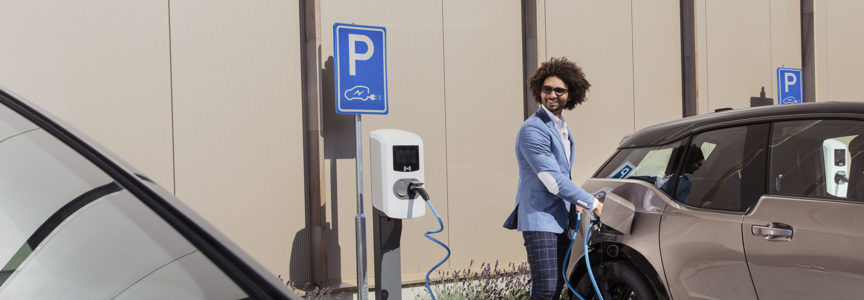 Dynamisch laden op kantoor van Alva Charging Services