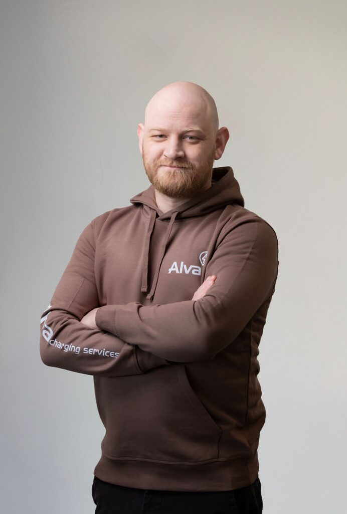 wesley team alva charging